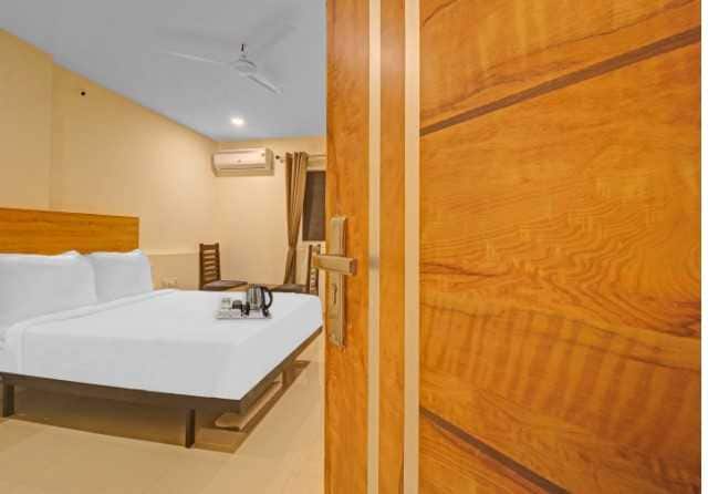 Hotel O Dhone Railway Junction