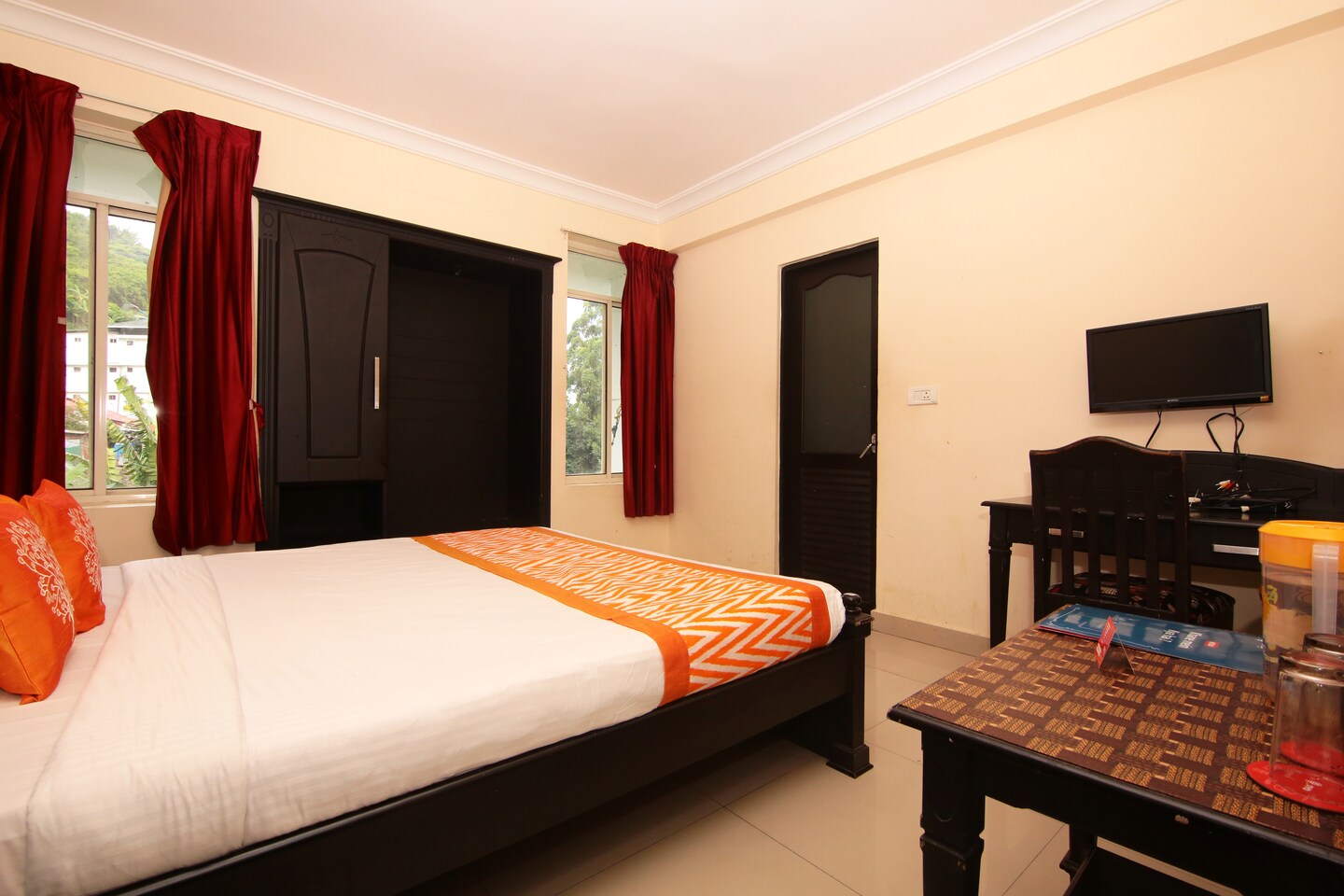 Hotel Emerald Inn Munnar Phone Number Hotel Emerald Inn Munnar Phone Number