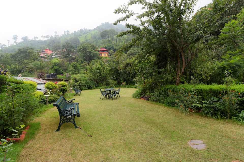 OYO 17097 Kenwood Resort, Dharampur Kasauli, Kasauli