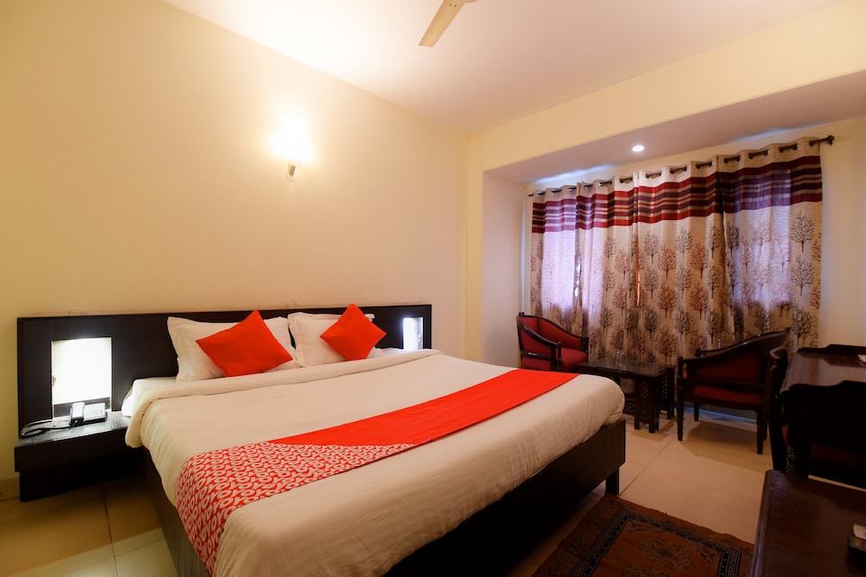 OYO 17097 Kenwood Resort, Dharampur Kasauli, Kasauli