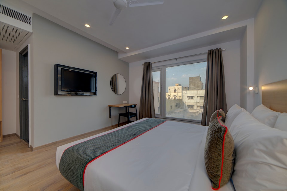 OYO Townhouse 113 Green Leaves LB Nagar, Dilsukhnagar - Kothapet, Hyderabad