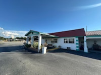 Motel Jesup Near US 301
