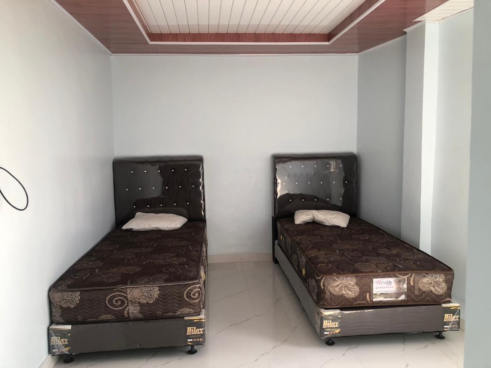 OYO 95450 Raja Coffe, Deli Serdang, Deli Serdang