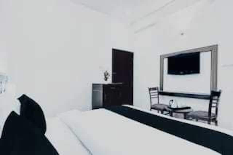 Hotel O Varanasi Ring Road Formerly Dream Inn, Cantt, Varanasi