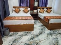 Spot On Gauri Inn