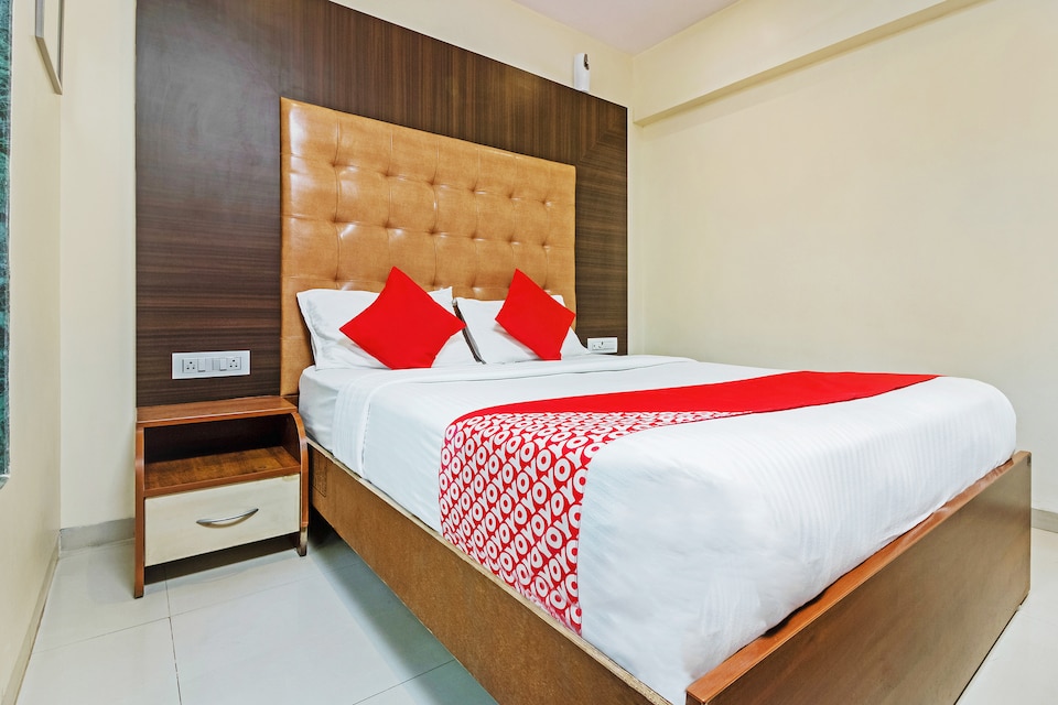 OYO 17129 Hotel Aviva Executive, Mumbai BCEC, Mumbai