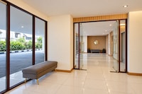 Townhouse Oak Sentraland Santorini Apartment