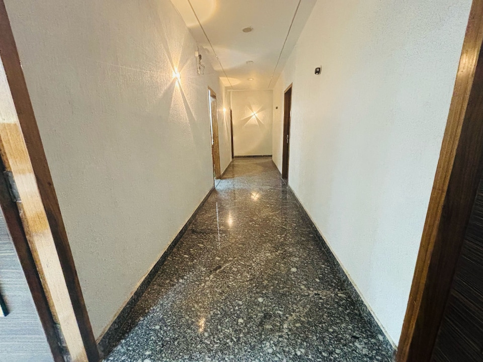 Hotel O Opal Greater Noida, Greater Noida, Noida