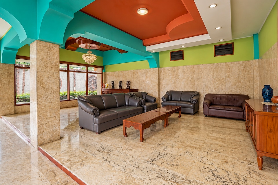 Hotel O near Blitar Park formerly Herlingga Jaya Hotel, Blitar, Blitar