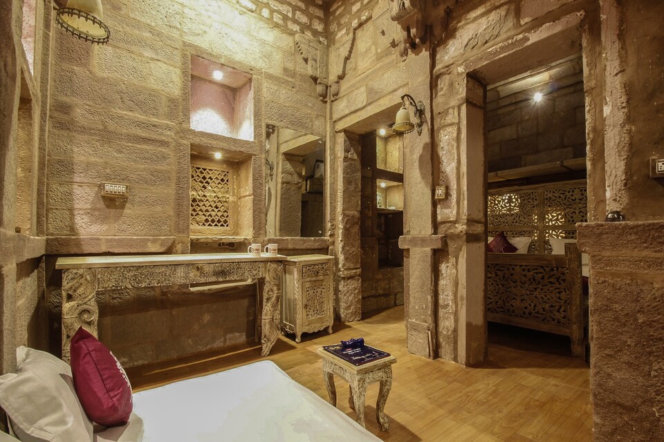 OYO Premium 032 Fort Road Navchowkiya, Jodhpur Central, जोधपुर