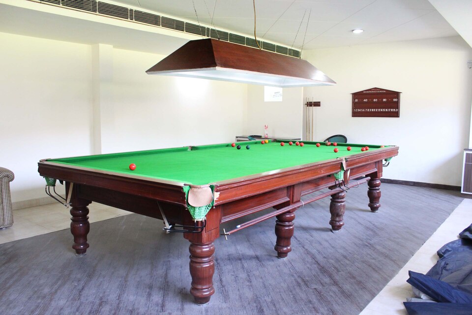 OYO 2823 Hotel Sonia, Delhi Nainital Highway, Rudrapur