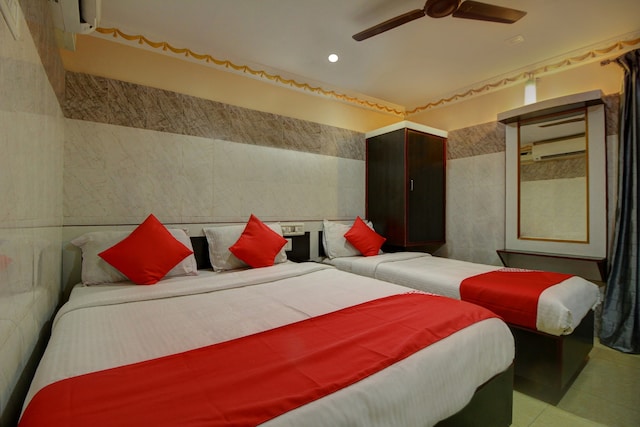 OYO Sri Jayaram Stays