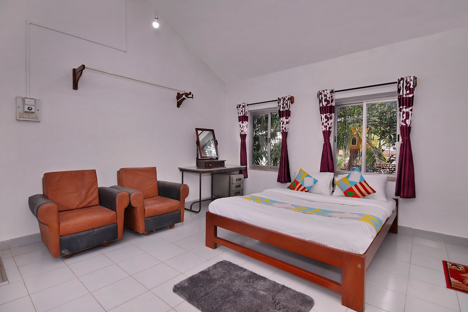 OYO 17163 Home Elegant Stay Calangute Beach, Baga Goa, Goa