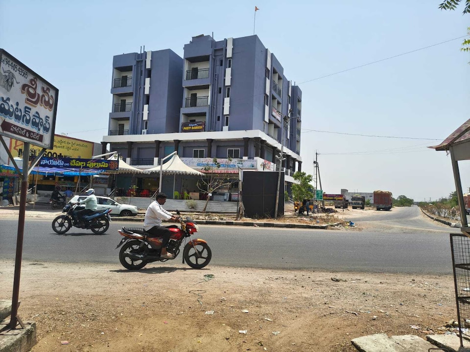 Hotel O Nayudu Residency, Huzurabad, Huzurabad