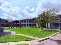 Midtown Inn Beaumont TX near I-10