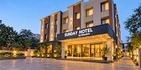 Sunday Hotel by CheckIn, Prayagraj 