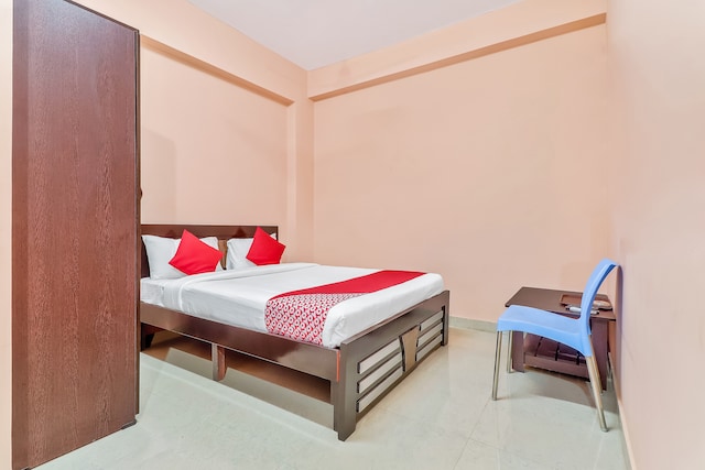 OYO N Capital Near Kengeri Bus Terminal Metro Station