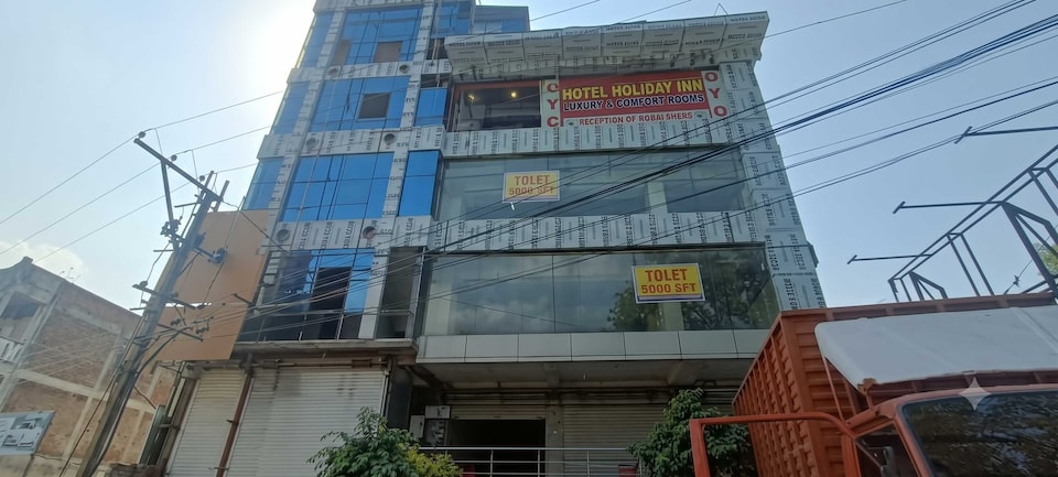 Hotel O Holiday Inn, Banjara Hills, Hyderabad