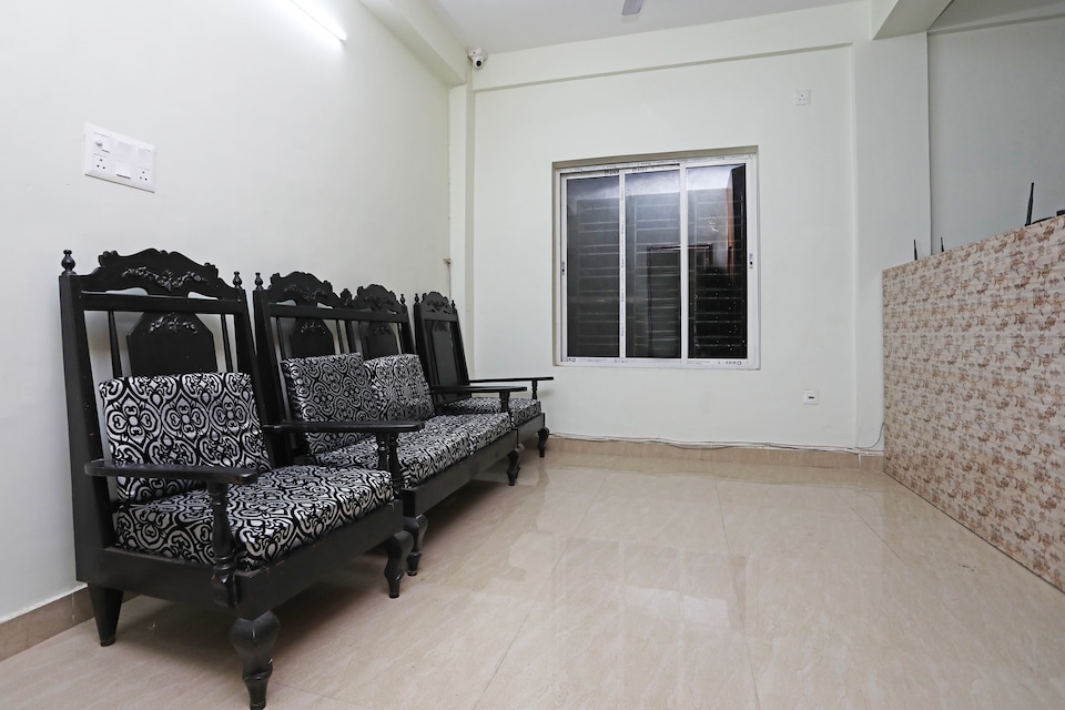 OYO 17187 Urban Casa, Ruby Hospital Kolkata, Kolkata
