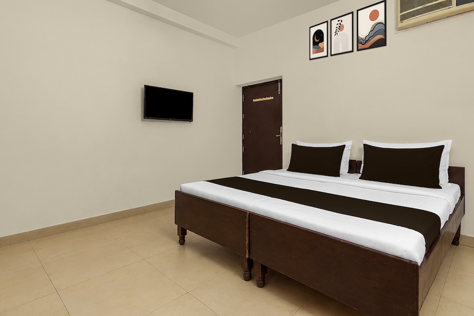 Hotel O Soran Residency , Medanta, Gurgaon
