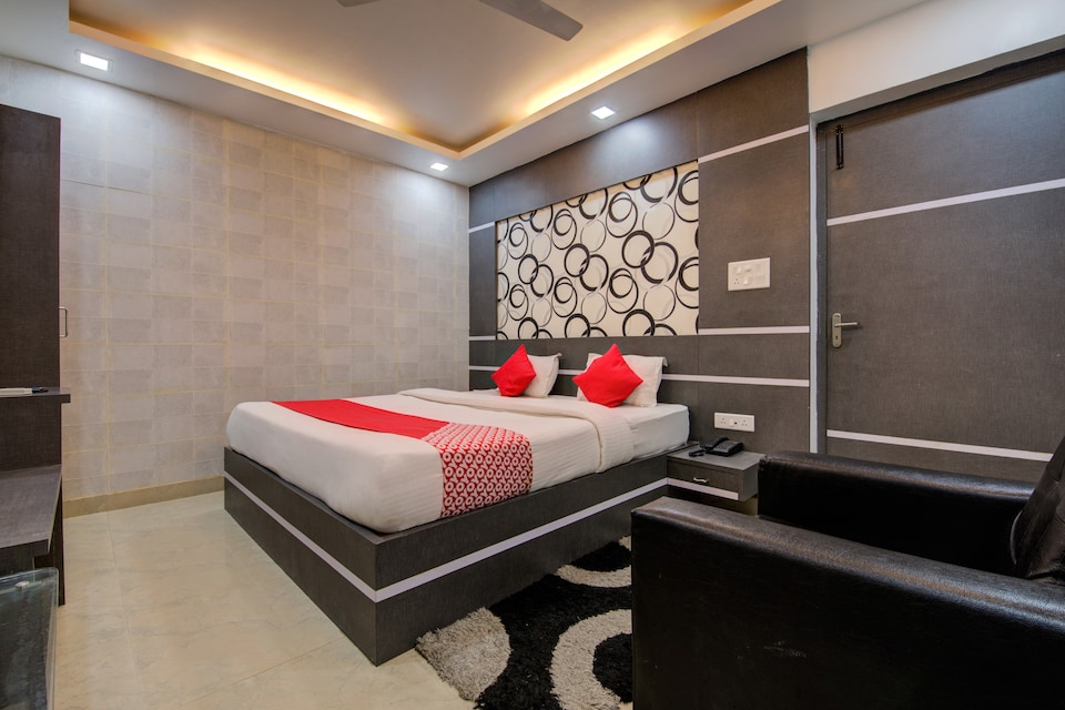 OYO 17188 A K Residency, Ranchi Railway Station, Ranchi