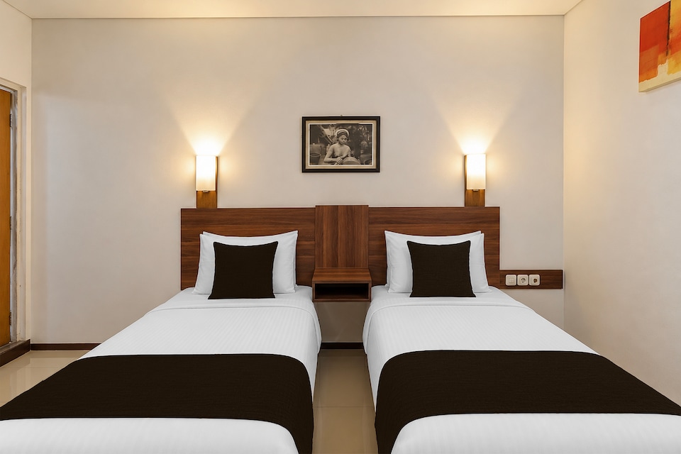 Townhouse Oak D'Lima Hotel Sunset Road, Bali, Bali