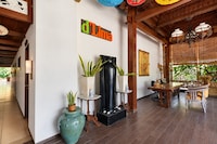 Townhouse Oak D'Lima Hotel Sunset Road