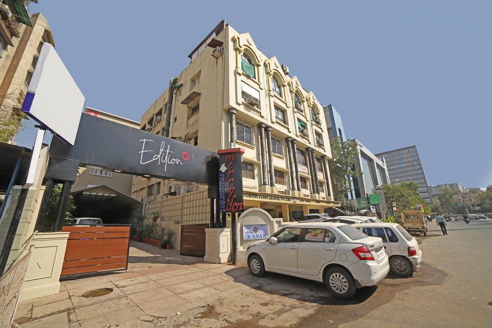 Collection O Hotel Kanak Ashram Road, Ashram Road Ahmedabad, Ahmedabad