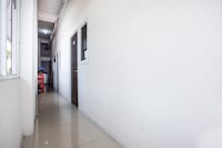 Hotel O near Ancol formerly Ava Guest House