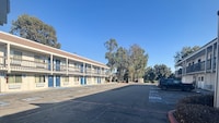 Motel 6 Livermore, CA