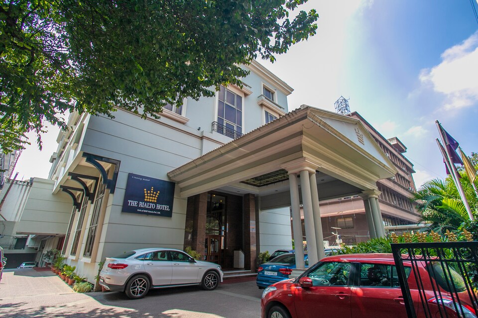 Capital O 536 The Rialto Hotel, Majestic Bangalore, Bangalore