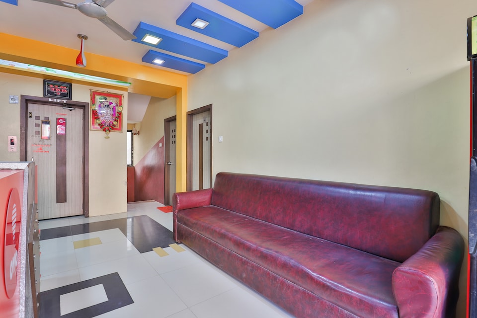 OYO 17205 Raj Palace, Dwarka, Dwarka