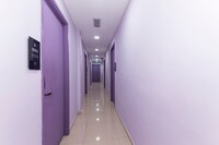 OYO 410 Brickfields Park Hotel