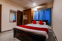 OYO Maanne Hospitality Services Near Alcazar Mall