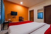 OYO Maanne Hospitality Services Near Alcazar Mall