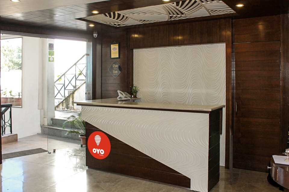 OYO 2831 Mohan Palace, Dalhousie, Dalhousie