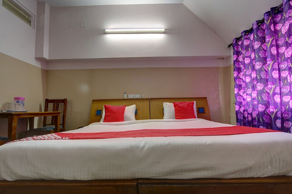OYO 17211 Maharaja Regency, Bendoorwell Mangalore-II, Mangalore