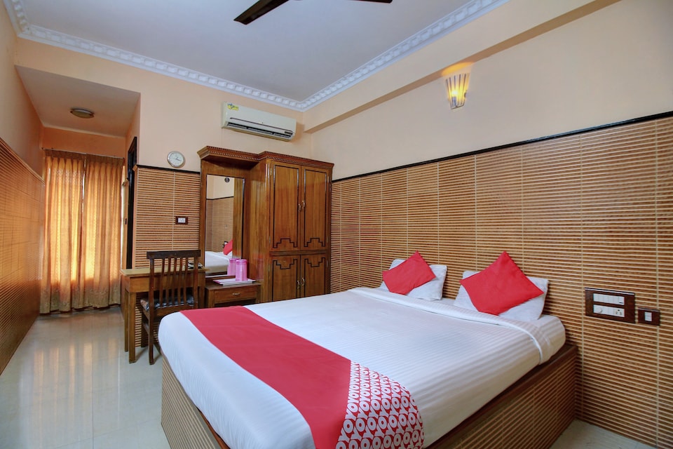 OYO 17214 Sama Deluxe, Bendoorwell Mangalore-II, Mangalore