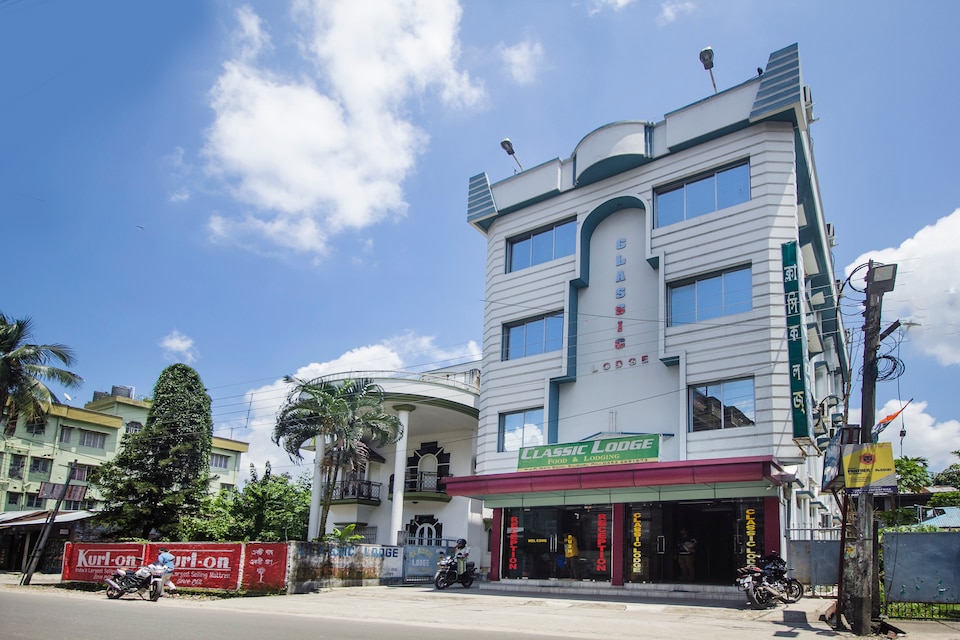 OYO 17216 Classic Lodge, New Jalpaiguri Station Area Siliguri, Siliguri
