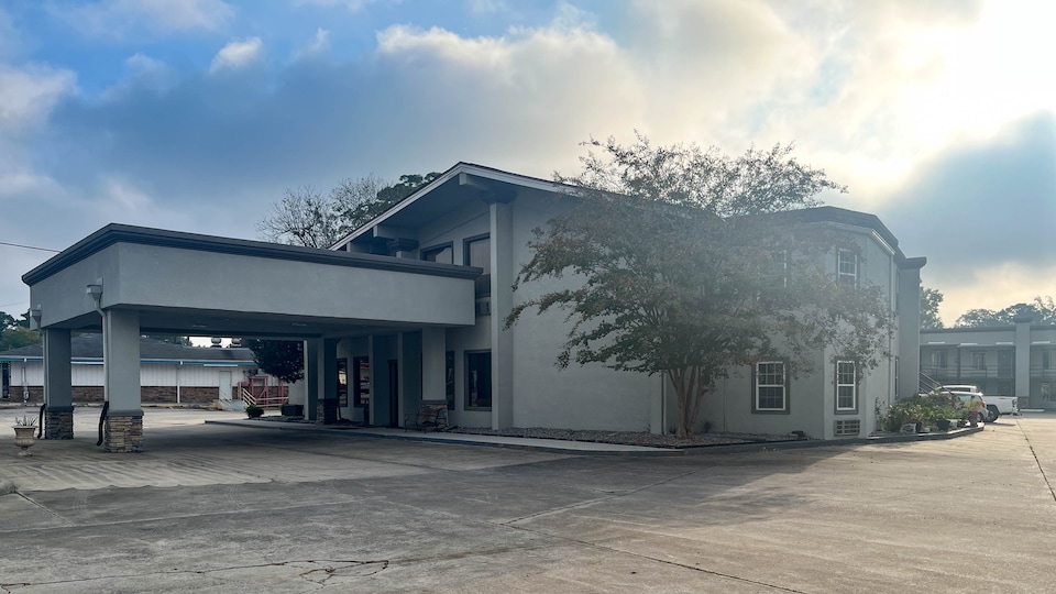 Motel 6 Chocowinity, NC – Washington, Chocowinity NC, Chocowinity