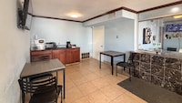 Motel 6 Dallas, TX – East / Fairpark