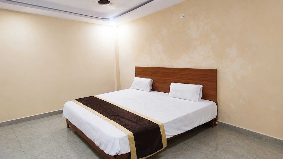 Spot On The Royal Inn, Sitapur, Sitapur