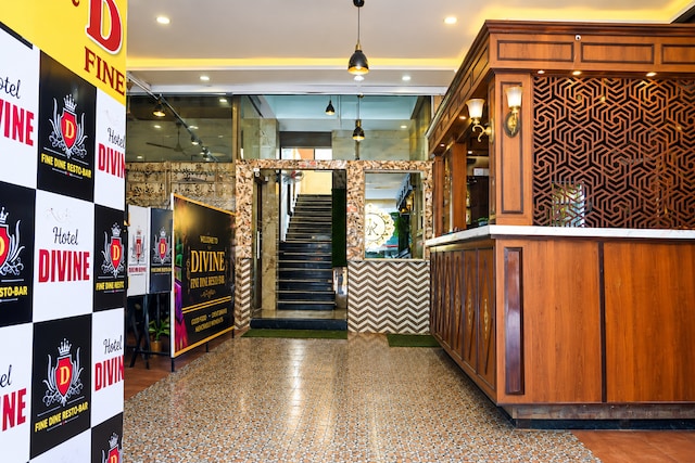 Hotel Divine Fine Dine