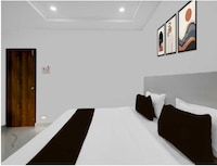 Hotel O Hyderabad Inner Road Formerly Mns Grand