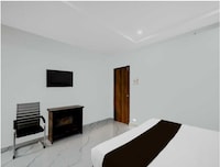 Hotel O Hyderabad Inner Road Formerly Mns Grand