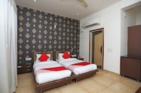 OYO Sunset Residency Near Appu Ghar