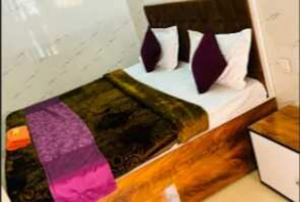 Hotel O Diamond Palace, Ghaziabad City, Ghaziabad