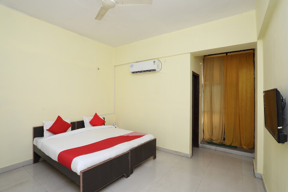 LIVE ON RPR335, Pandri Road, Raipur