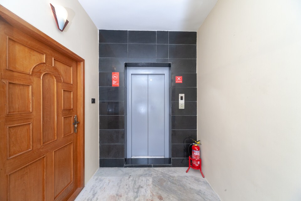 SilverKey Executive Stays 17281 Athithi Inn, Sathy Road Coimbatore, Coimbatore