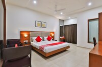 OYO Greenleaf Club